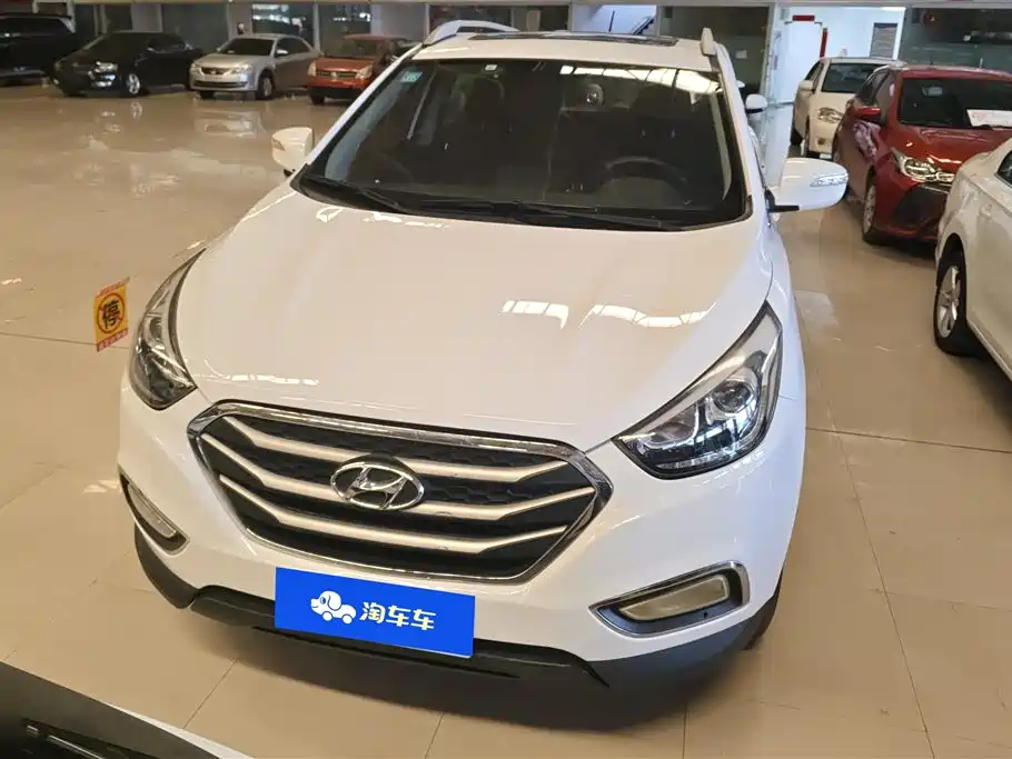 Hyundai Beijing Hyundai ix35 2015 2.0L Automatic 2WD Comfort China V фото 2