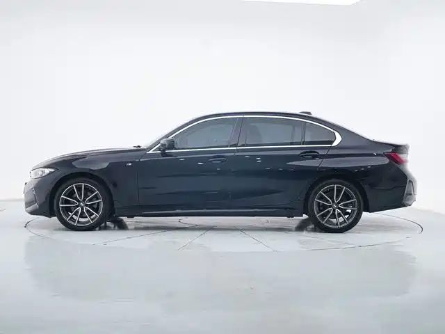 BMW 3 Series 2023 320Li M Sport Package фото 4