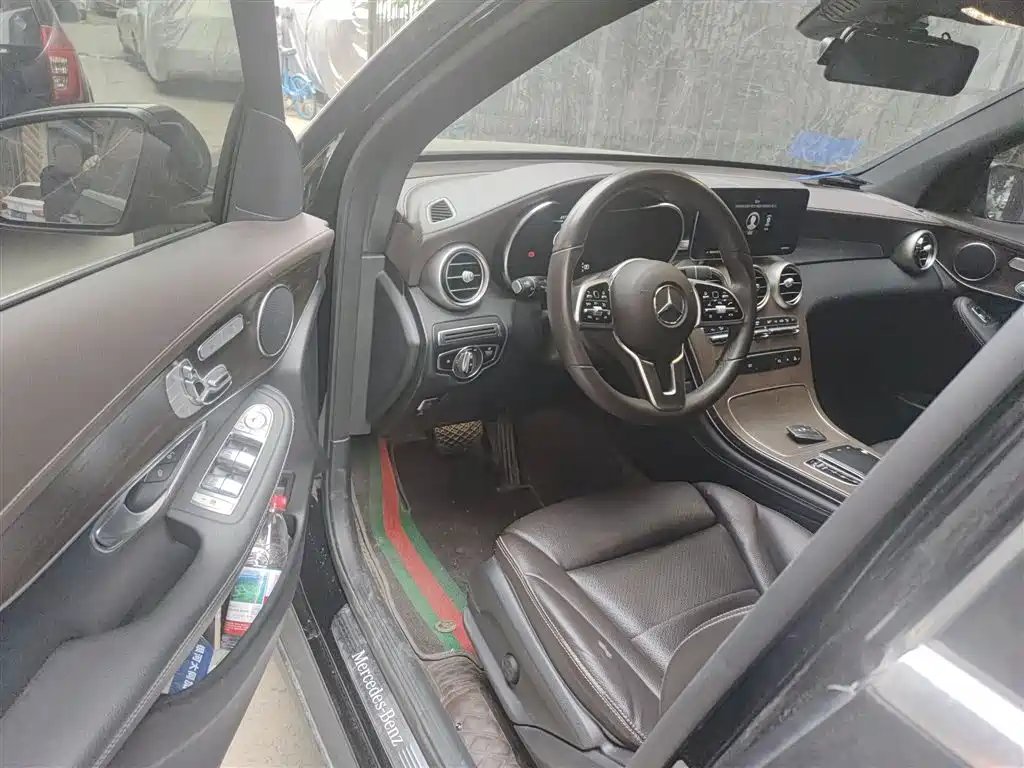 Mercedes-Benz GLC 2022 Model GLC 260 L 4MATIC Luxury Edition фото 13