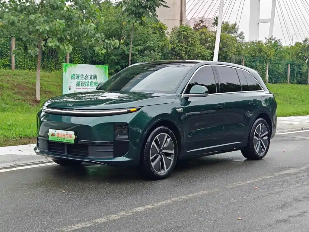 Li Auto L6 2024