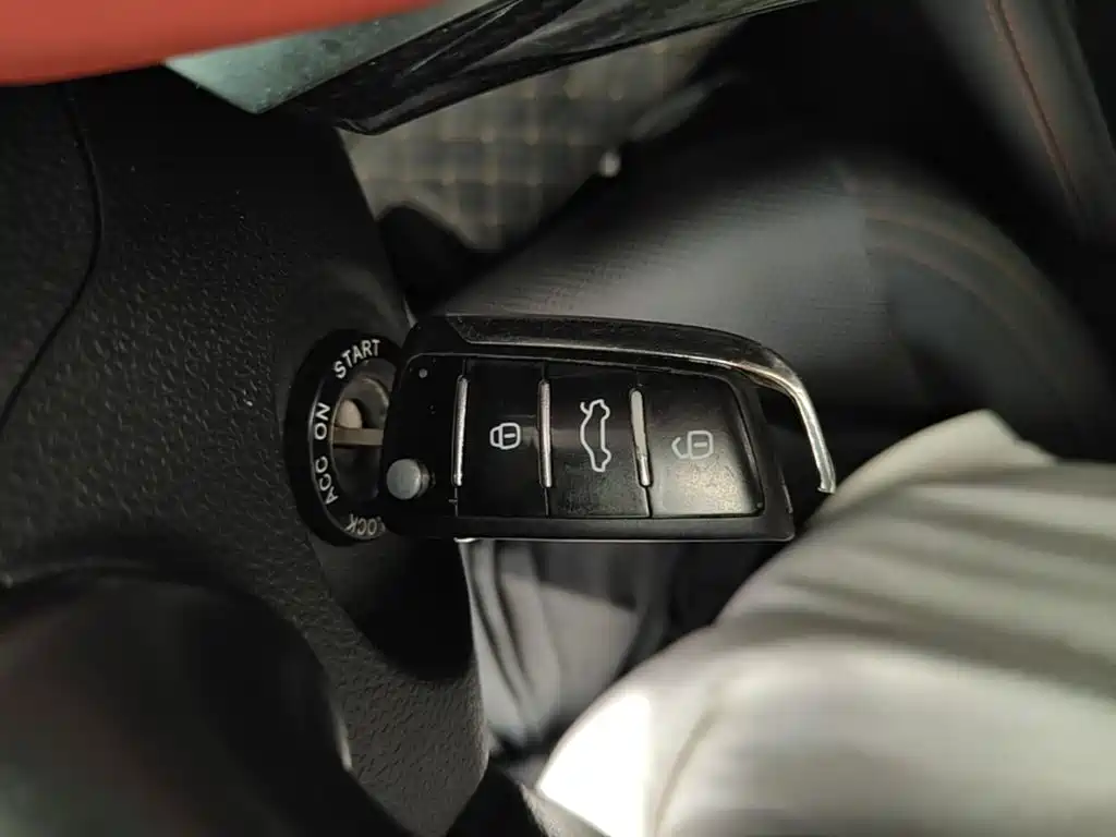 JAC Motors Refine S3 2018 2017 1.5L Manual Luxury