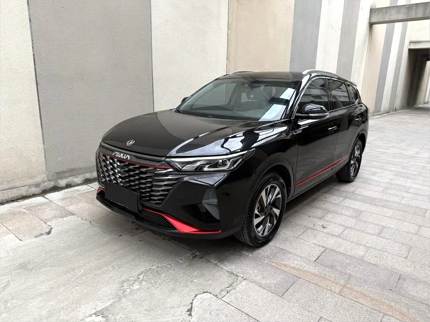 DONGFENG AX7