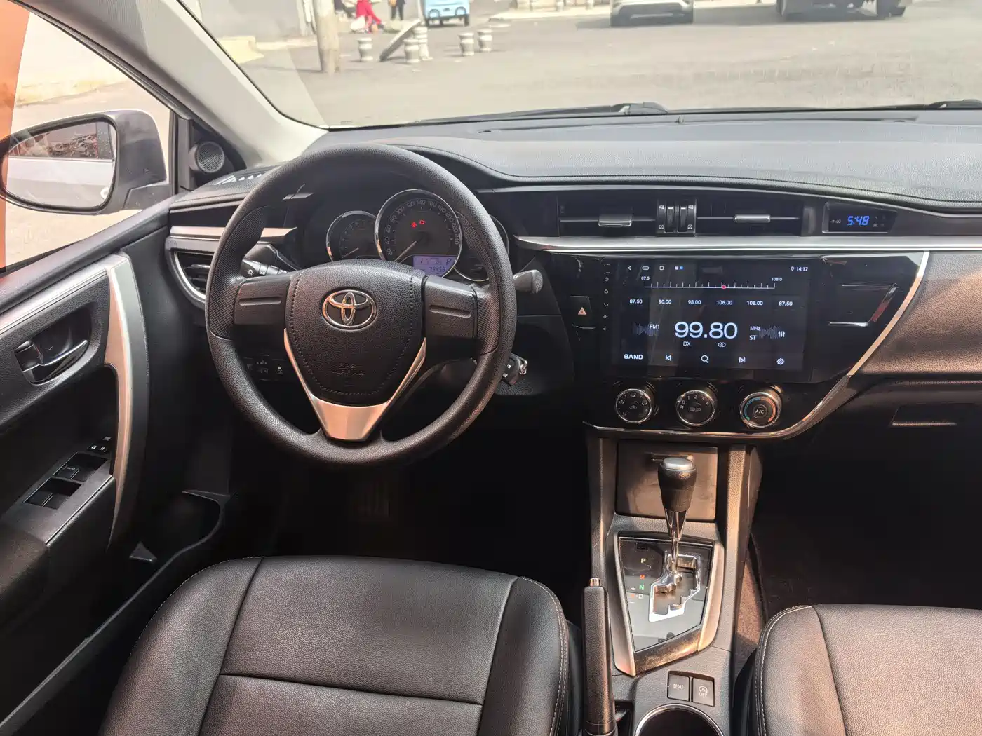 Toyota Corolla 2017 1.2T CVT GL фото 7