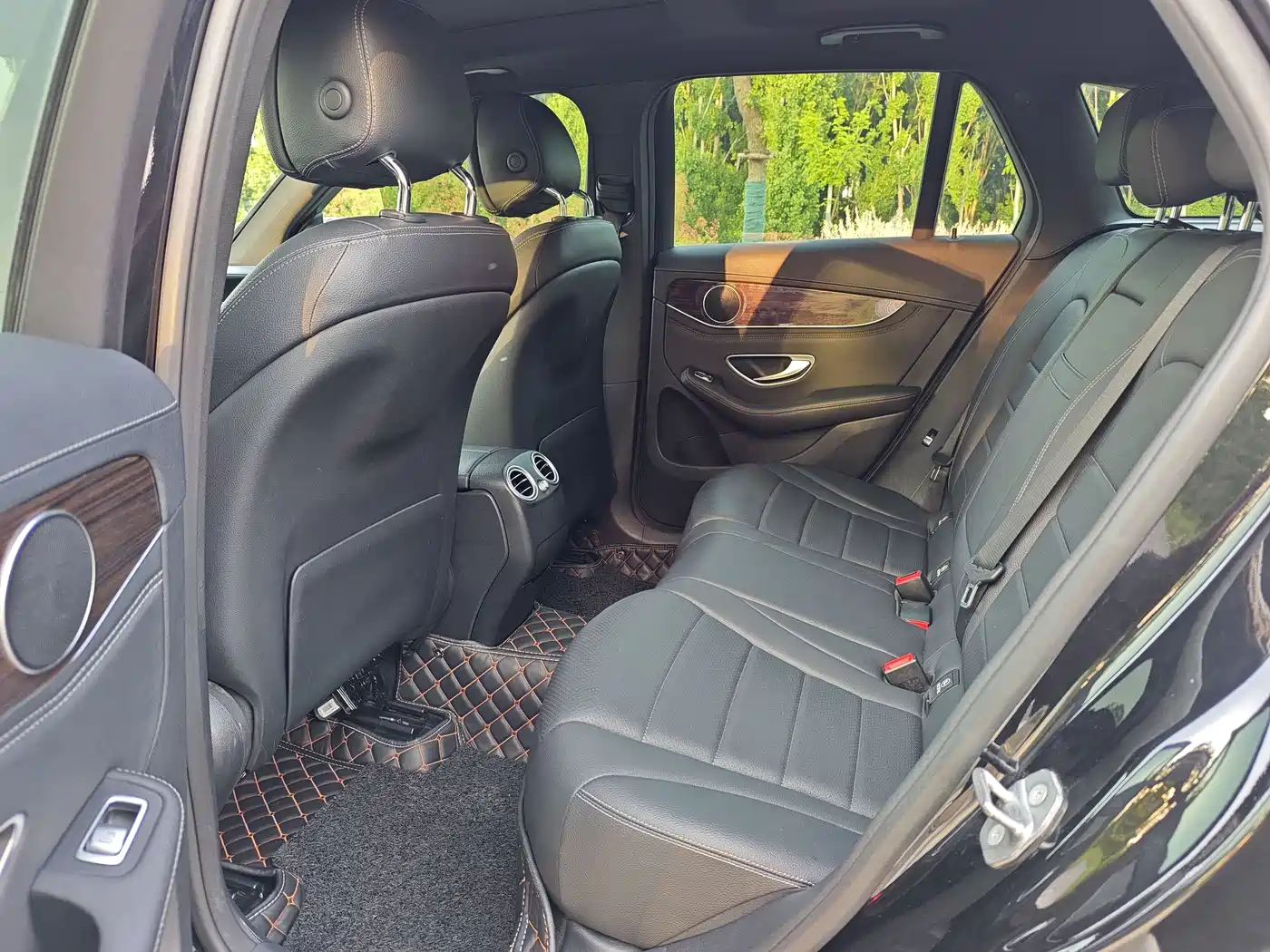 Mercedes-Benz GLC 2018 GLC 260 4MATIC Dynamic фото 9