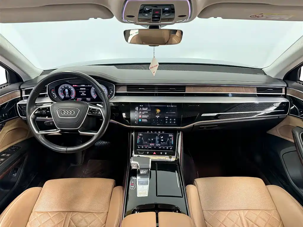 Audi A8 2021 A8L 55 TFSI quattro Luxury фото 13