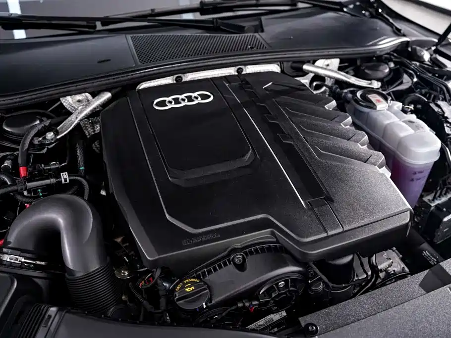 Фото 13 - Audi A7L