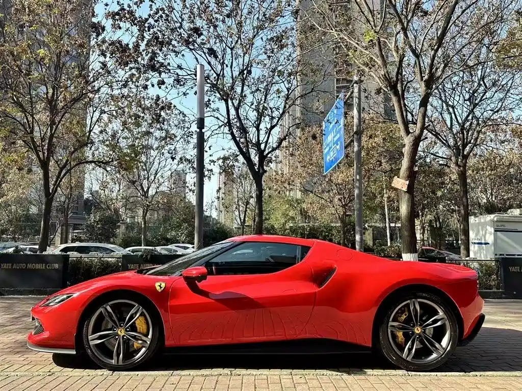 Ferrari 296 2024 2021 3.0T V6 GTB