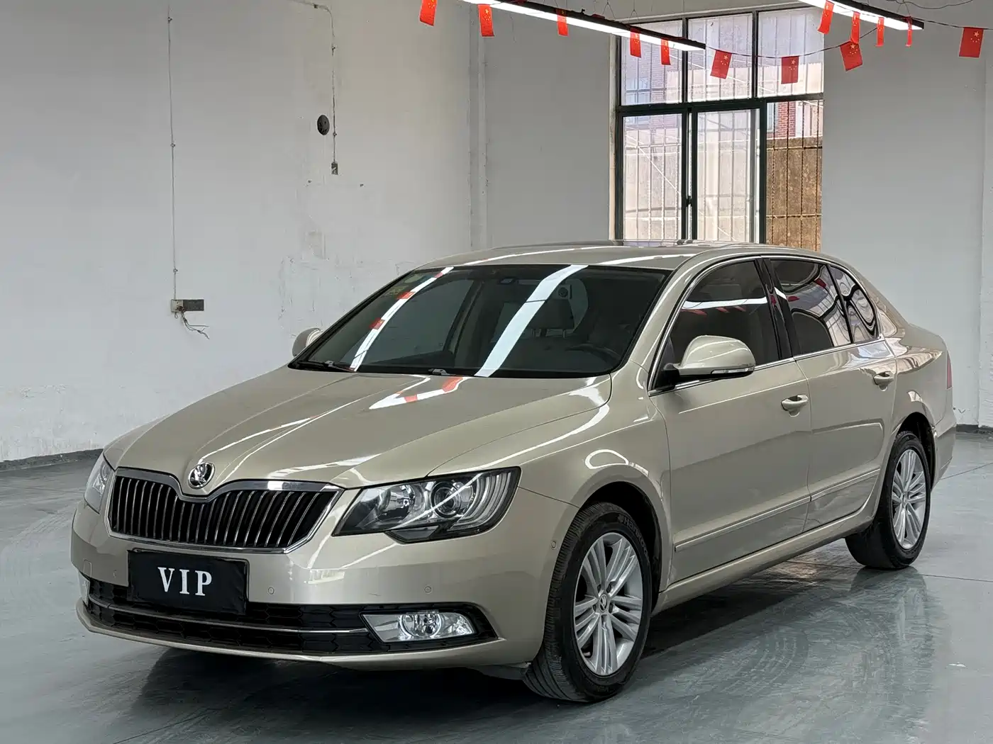 Škoda Superb 2013 1.8TSI Automatic Elegance Edition