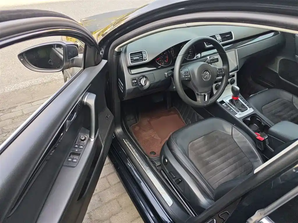 Volkswagen Magotan 2015 1.8TSI Luxury фото 16