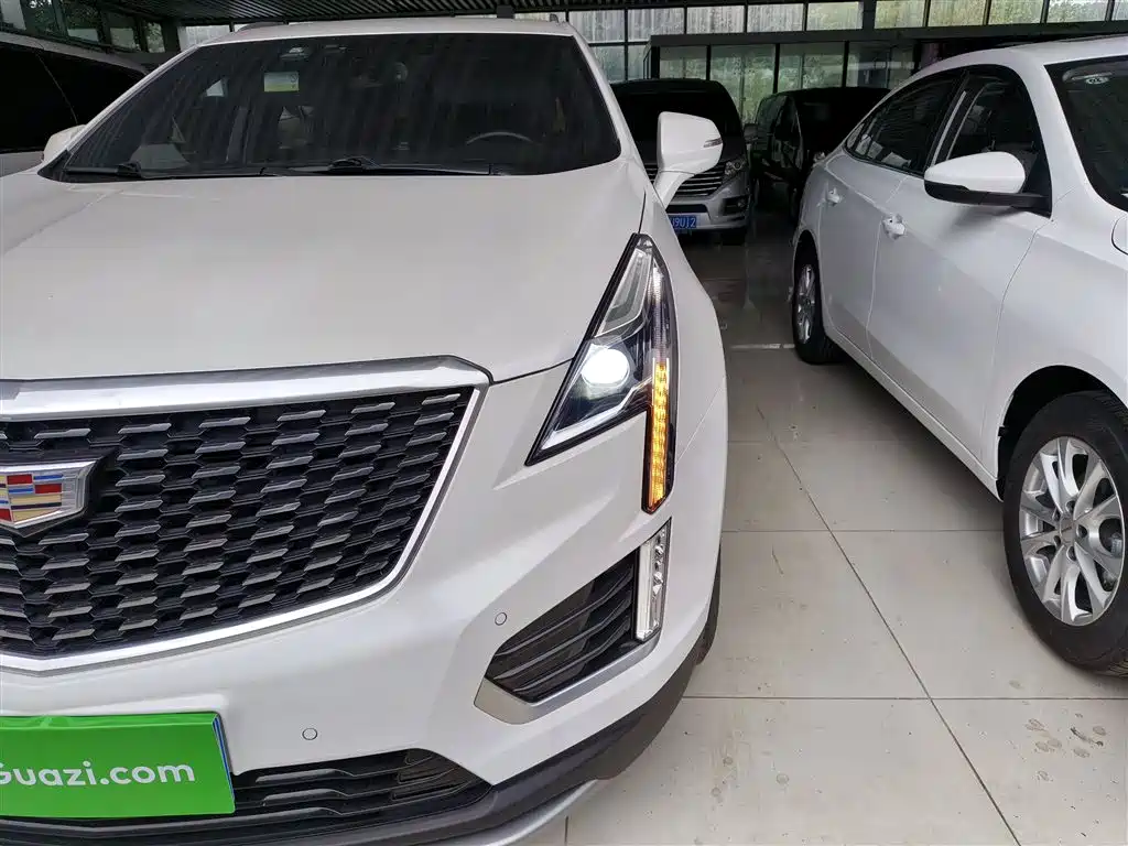 Cadillac XT5 2021 2.0T 2WD Luxury Edition фото 15