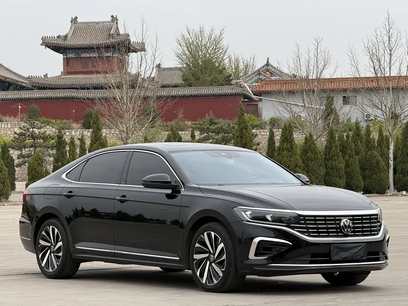 Volkswagen Passat 2023 Facelift 330TSI Elite Edition фото 3