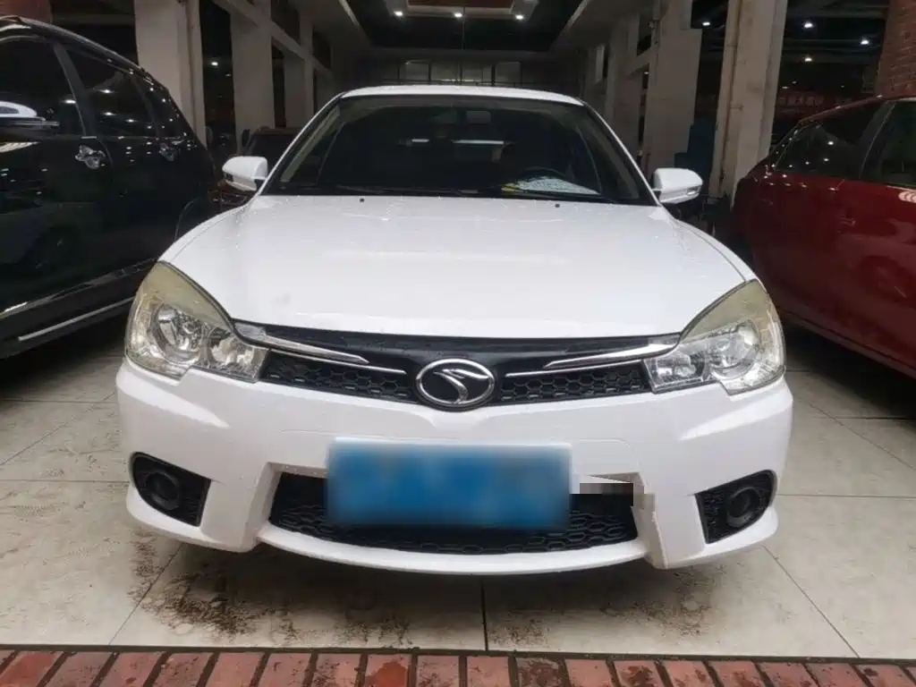 Soueast V3 Lingyue 2014 2014 1.5L Manual People's Edition