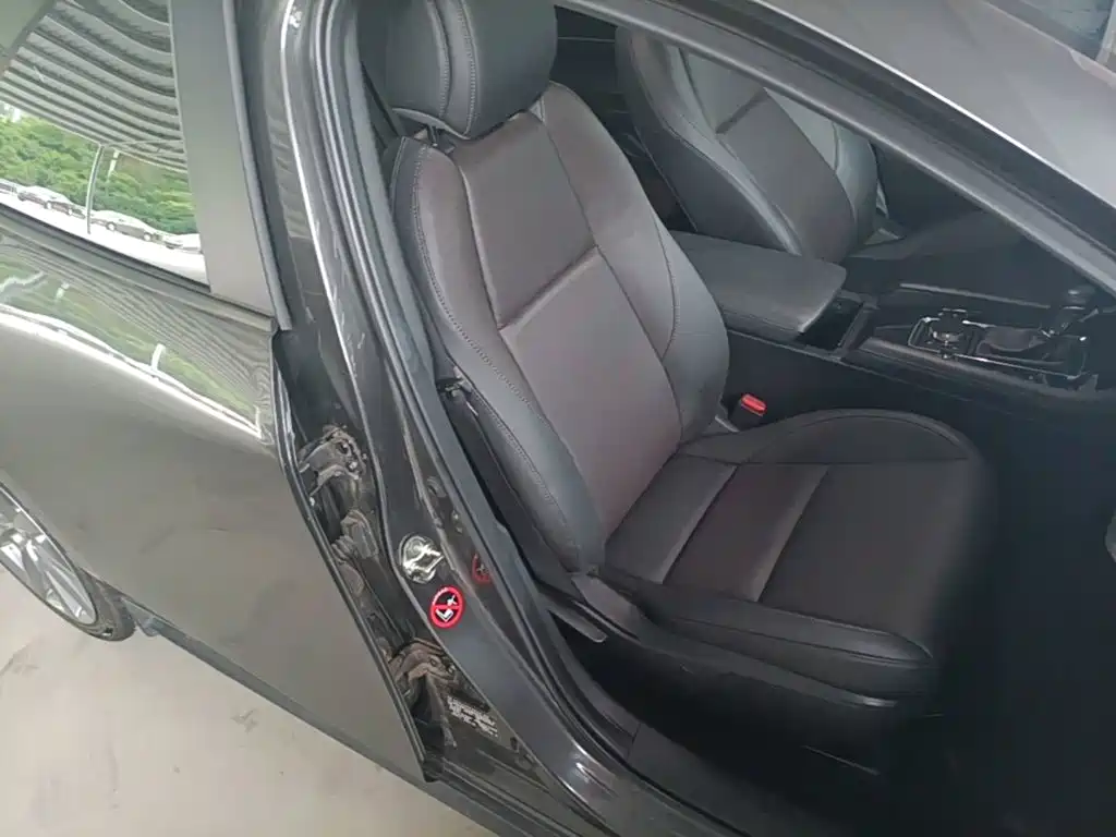 Mazda Mazda 3 2024 2023 2.0L Auto Zhiyao