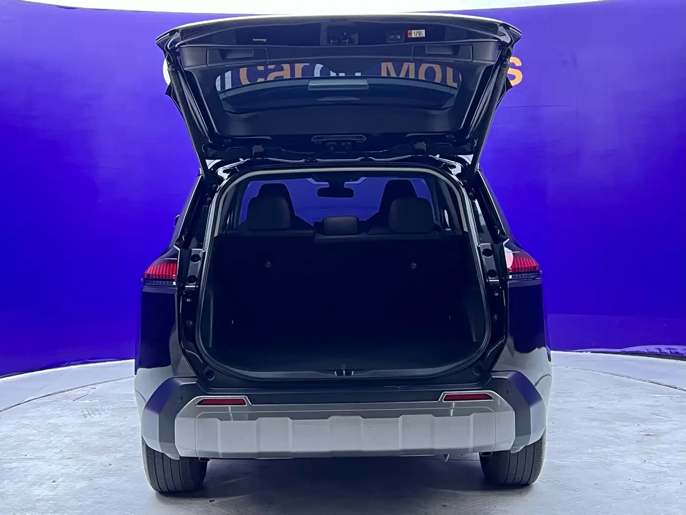 Photo 16 - Toyota RAV4