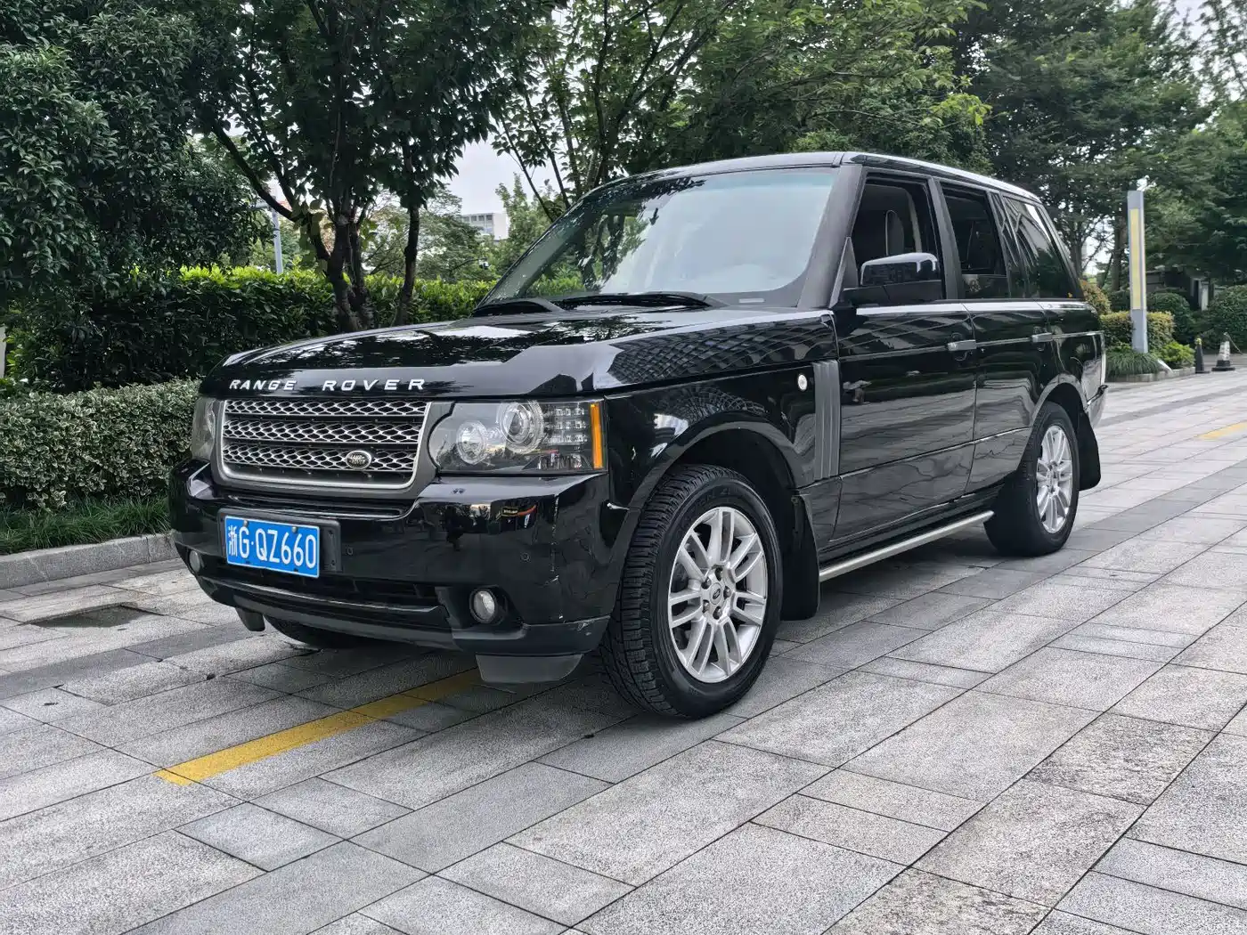 Land Rover Range Rover 2010 2010 5.0 NA V8 HSE