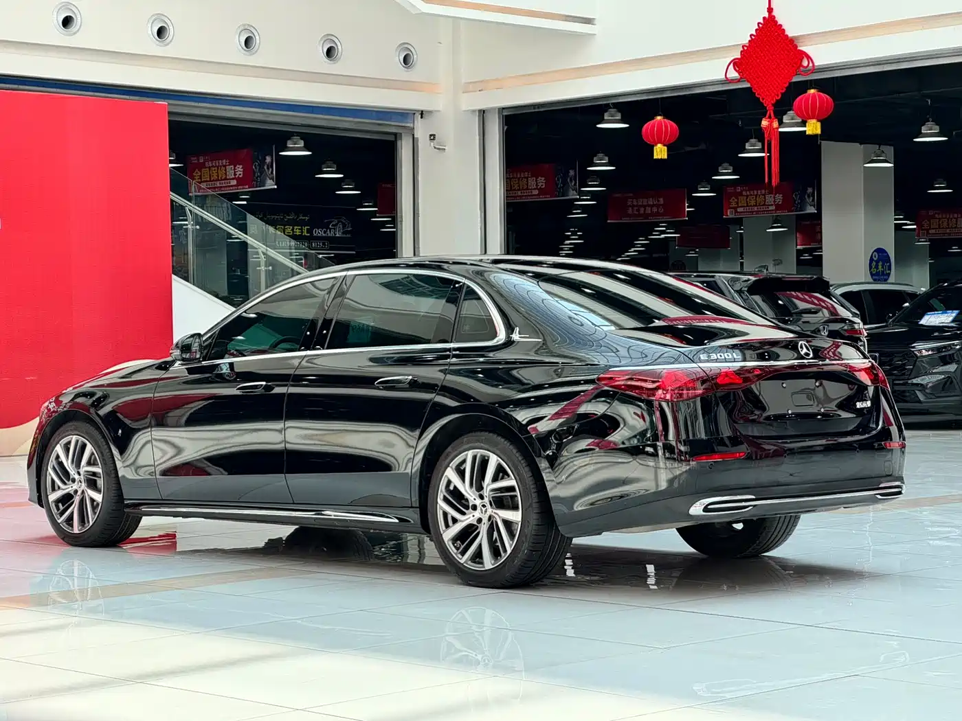 Mercedes-Benz E-Class 2025 E 300 L Fashion фото 23