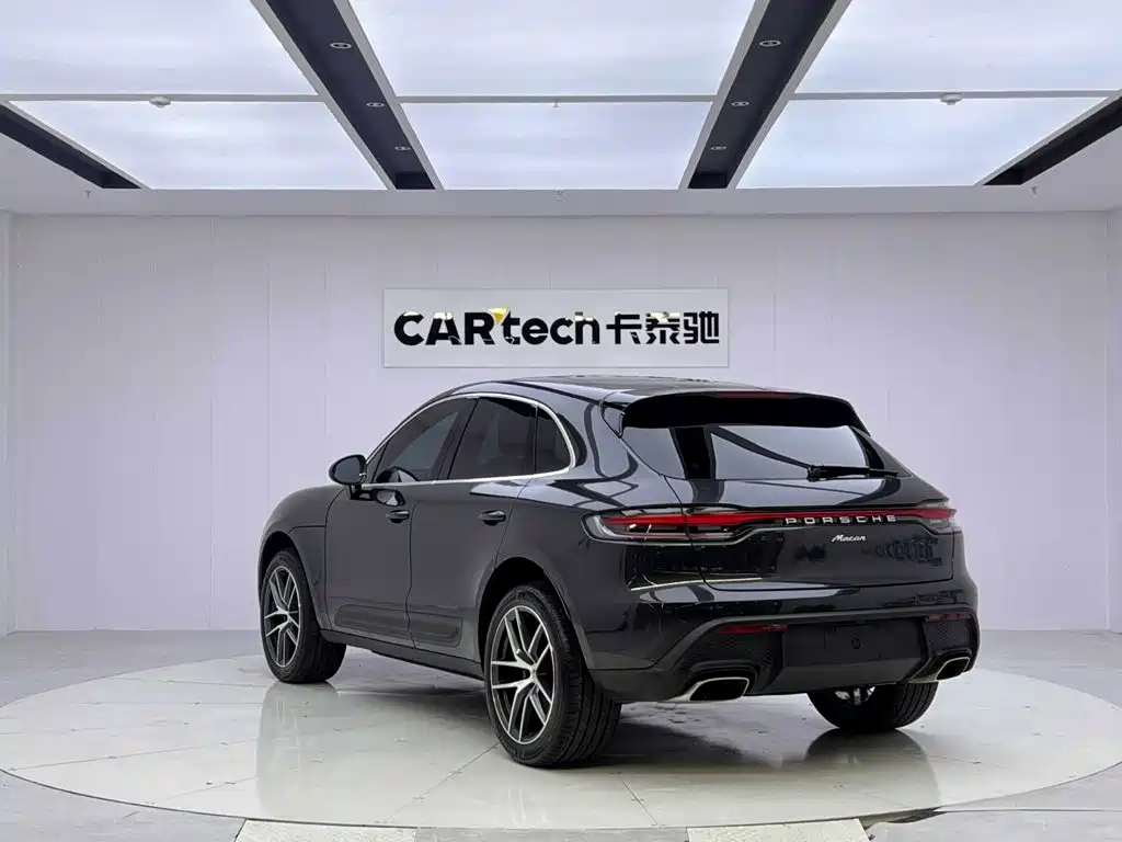 Фото 3 - Porsche Macan
