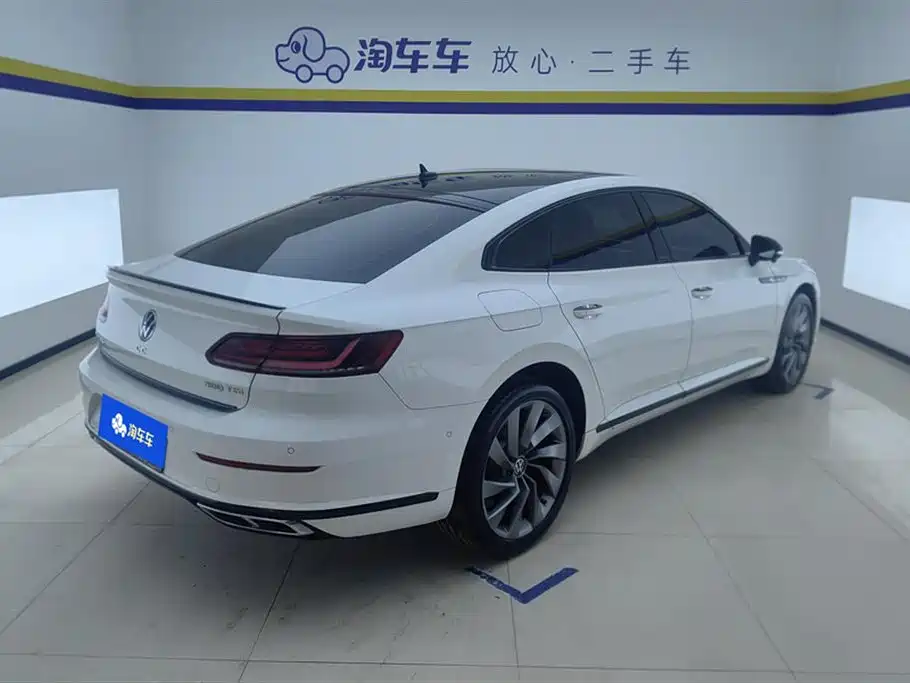 Volkswagen FAW-Volkswagen CC 2024 380TSI Eye-catching Edition фото 3