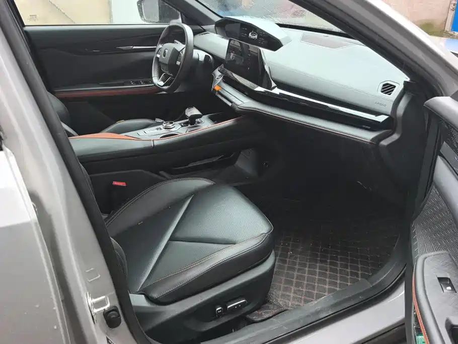 Changan UNI-V iDD 2023 2023 Smart Electric iDD 1.5T 113km Smart Cool Type