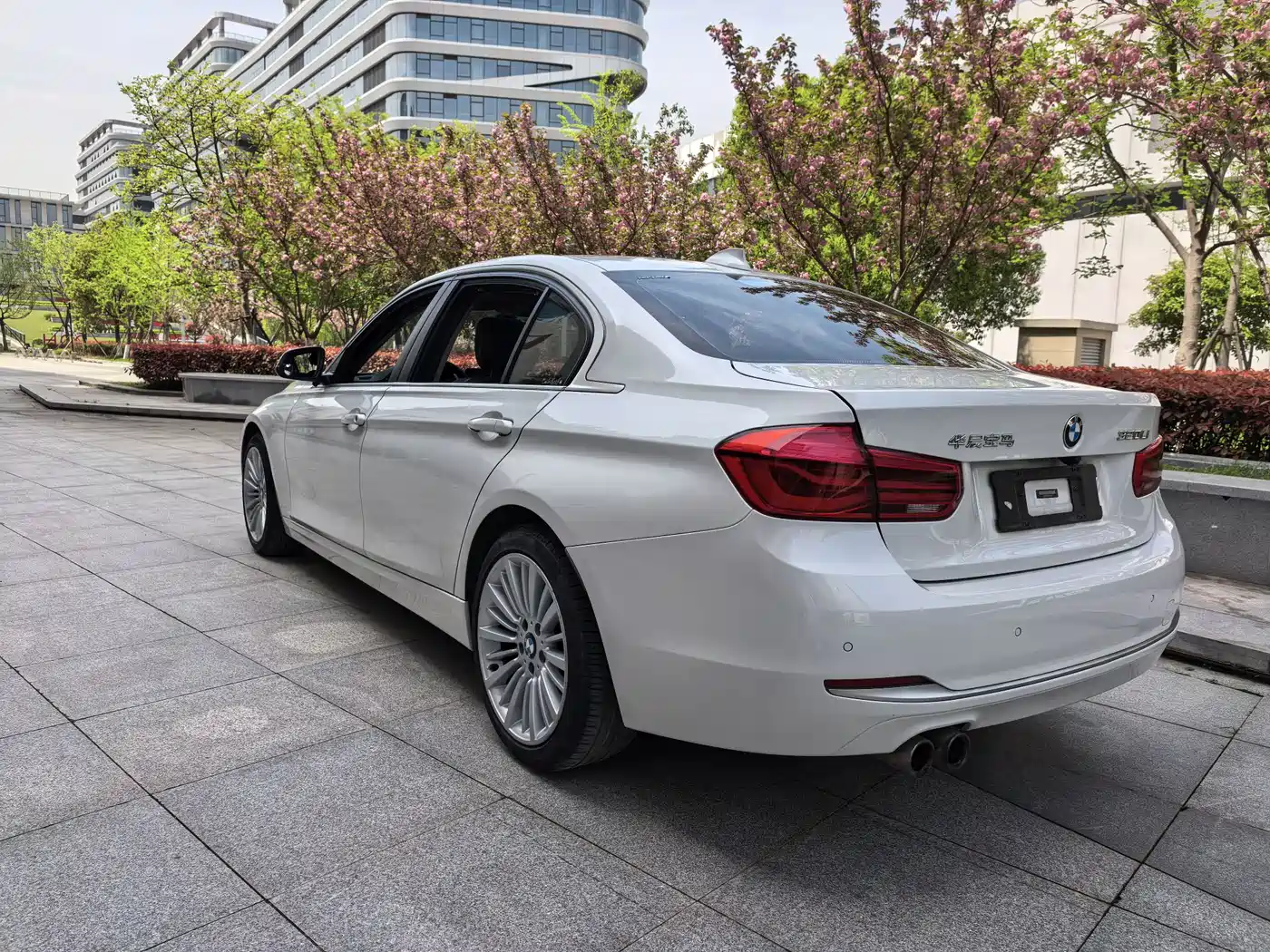 BMW 3 Series 2018 320Li Fashion Style фото 4