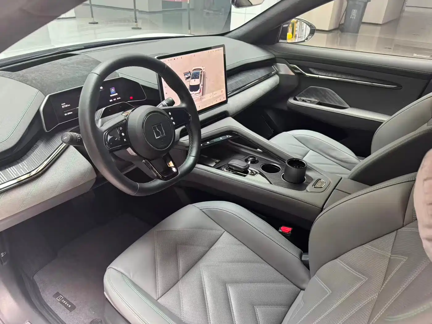 ZEEKR EXTREME KRYPTON 001