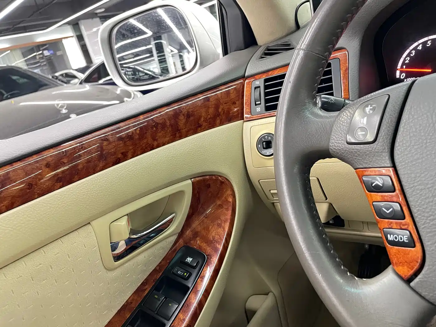 Toyota Crown 2007 2.5L Royal Special Edition фото 20