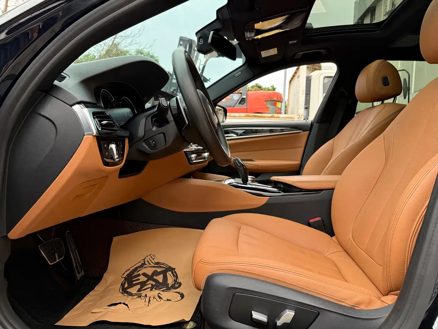 BMW 5 Series 2018 530Li Leading M Sport Package фото 9