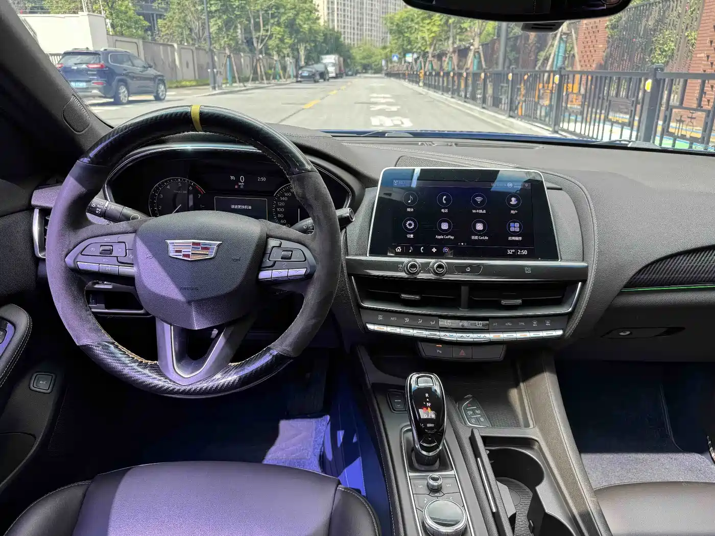 Фото 12 - Cadillac CT5