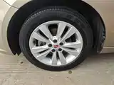 Фото 23 - Roewe 360