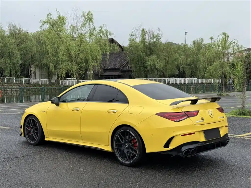 MERCEDES-BENZ CLA AMG