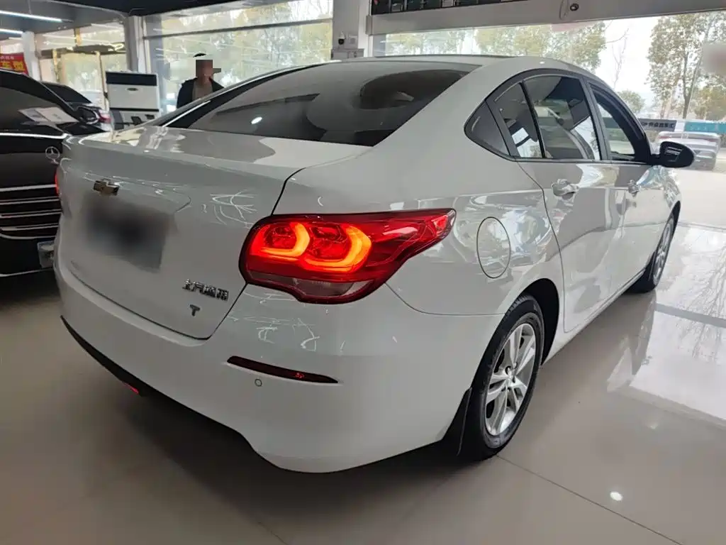 Chevrolet Cavalier 2019 320 Automatic Joy Edition фото 7