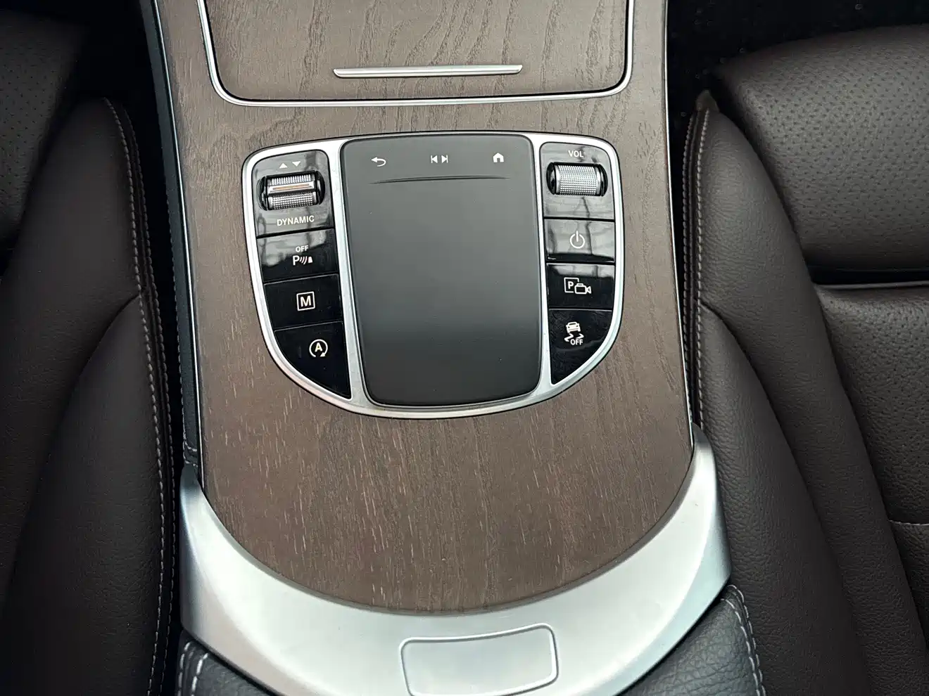 Mercedes-Benz GLC 2020 Facelift GLC 260 L 4MATIC Luxury фото 16