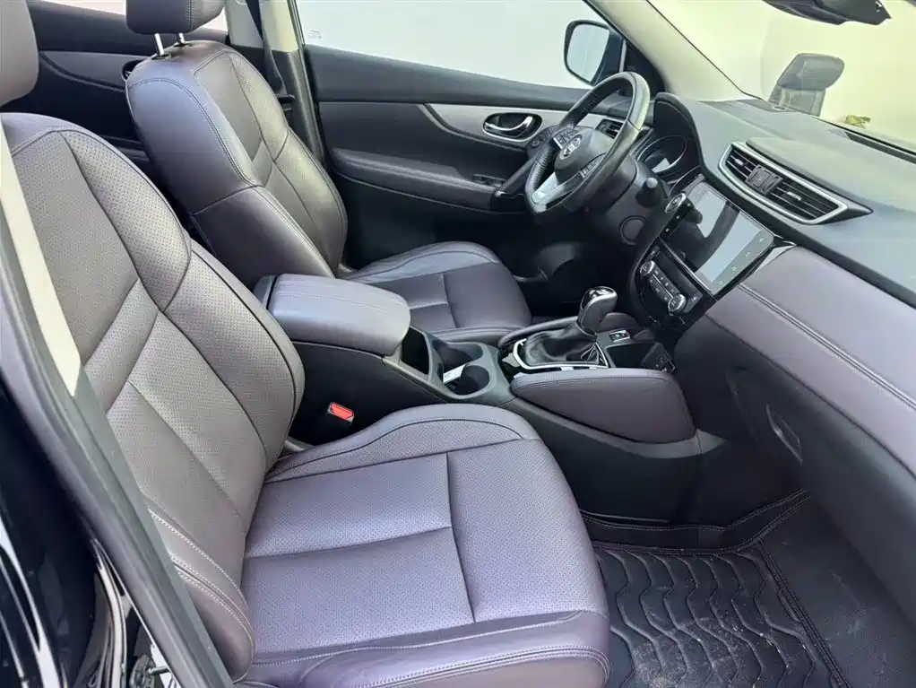 Фото 15 - Nissan Qashqai