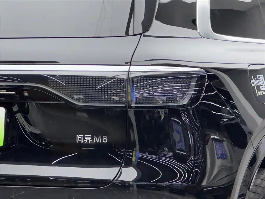 AITO Wenjie AITO M8 2025 Range Extender Max+ Edition 53.4kWh 5-seater фото 18
