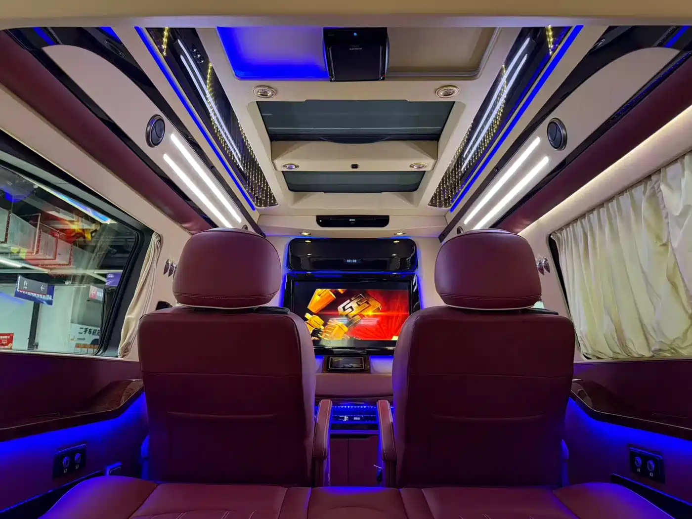 Mercedes-Benz Vito 2013 Model 3.0L Elite Edition фото 15
