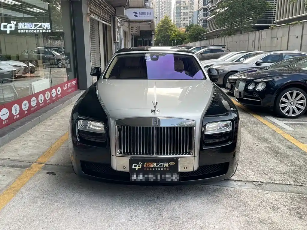 Rolls-Royce Ghost 2013 6.6T Art Deco Collector's Edition фото 2