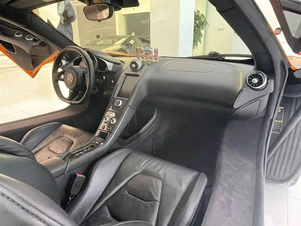 McLaren 12C 2014 2013 3.8T COUPE 50th Anniversary Edition