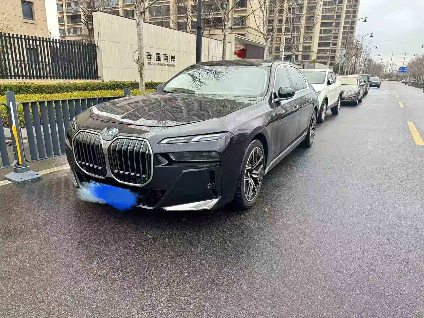 Фото 1 - BMW 7 Series