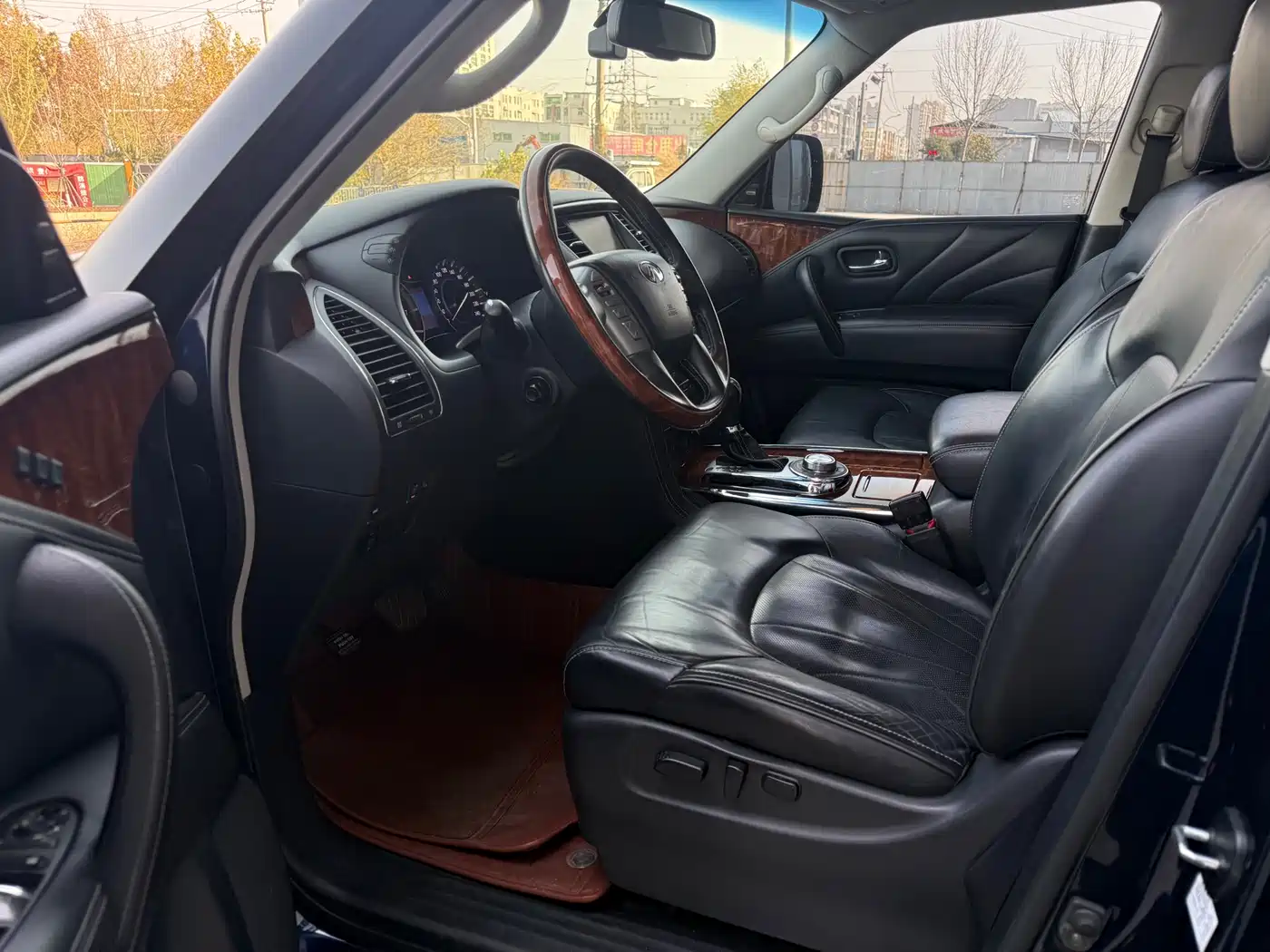 Infiniti QX80 2018 2016 5.6L 4WD