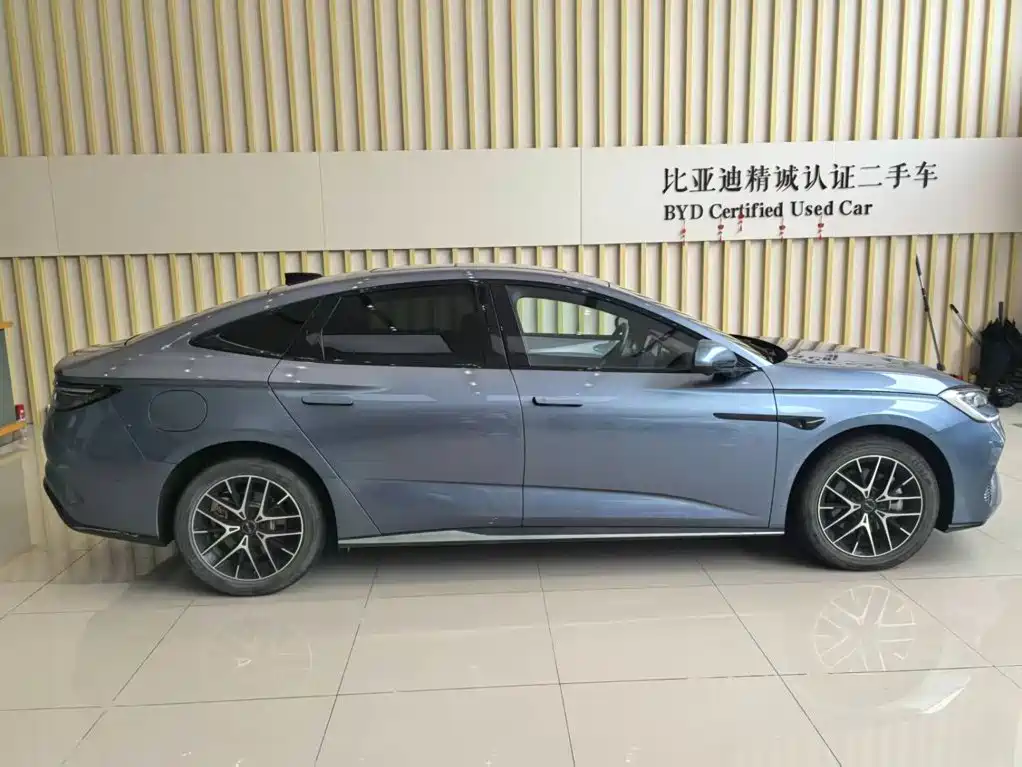 BYD Seal 07 DM-i 2025 2025 Smart Drive Edition DM-i 1.5T 125km Flagship