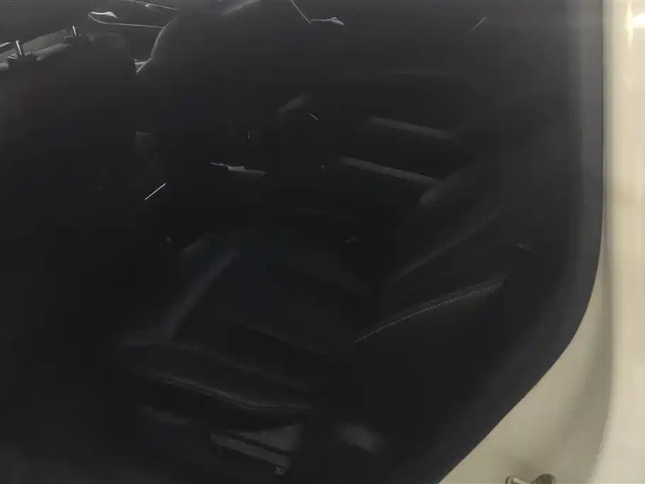 BYD Song MAX 2018 1.5T Auto Smart Connected Luxury 6-Seater фото 11