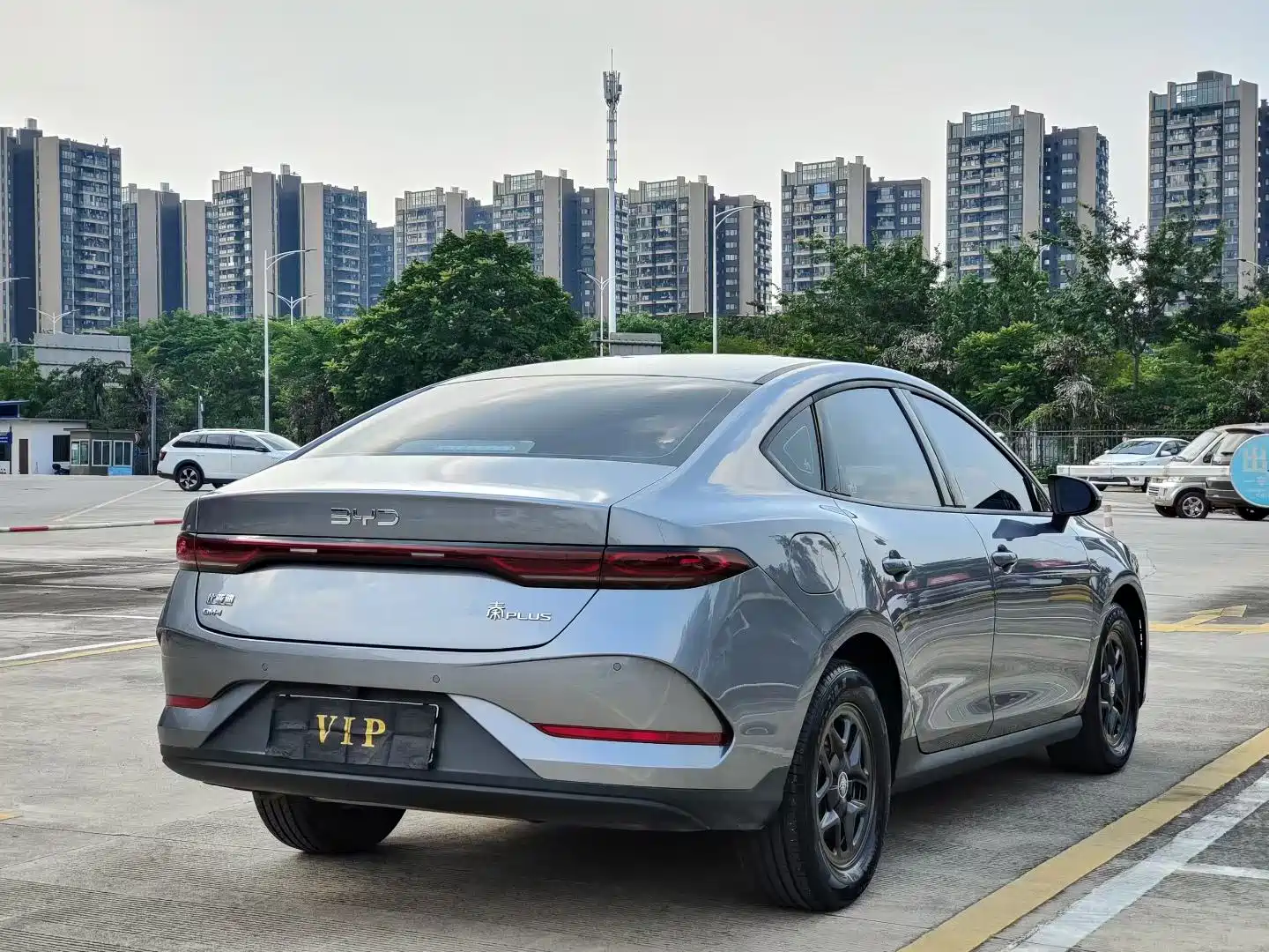 Фото 4 - BYD Qin PLUS