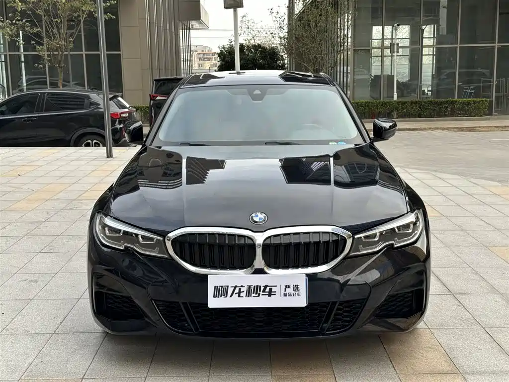 BMW 3 Series 2022 325Li M Sport Package фото 2