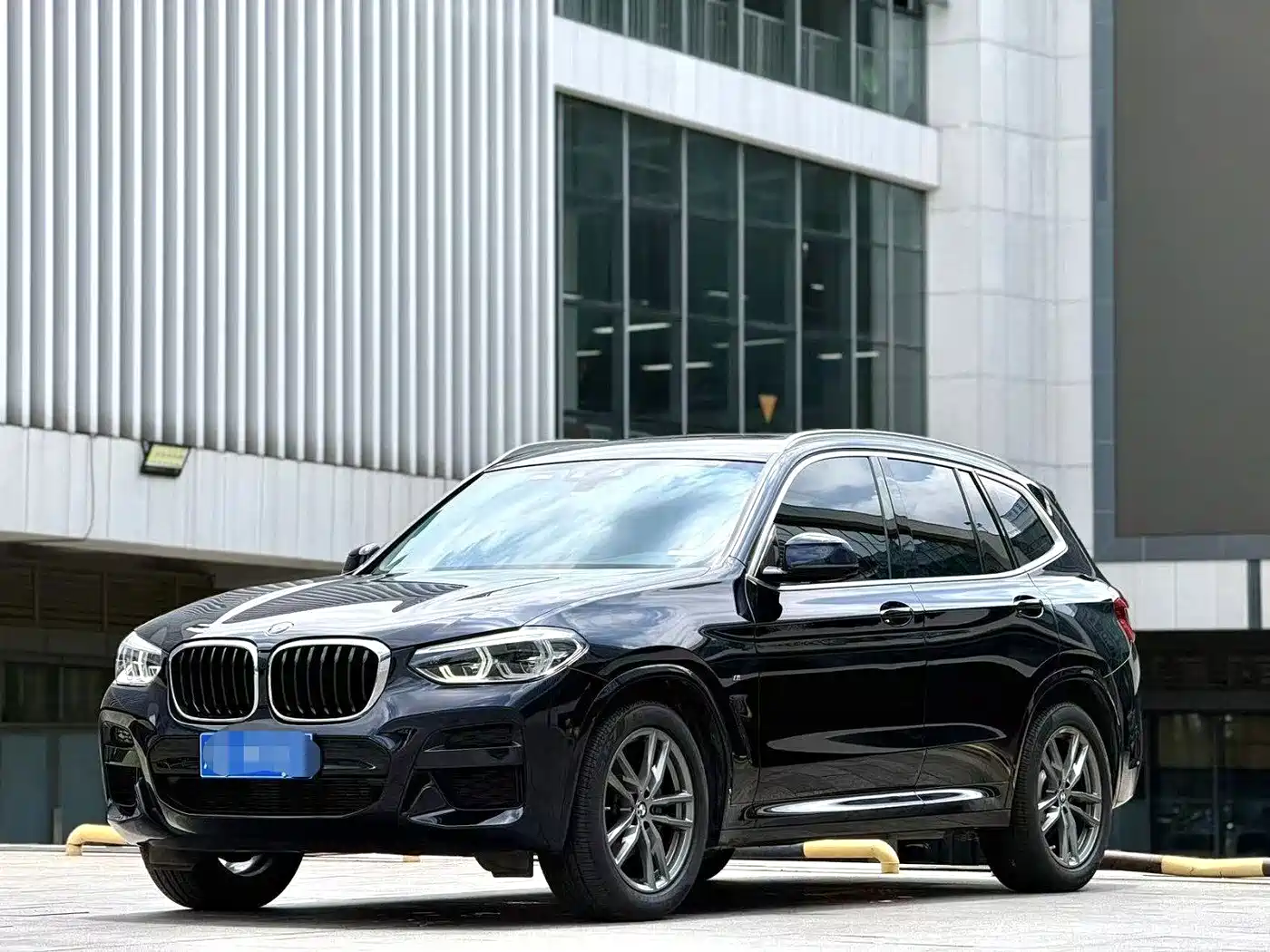 Photo 1 - BMW X3