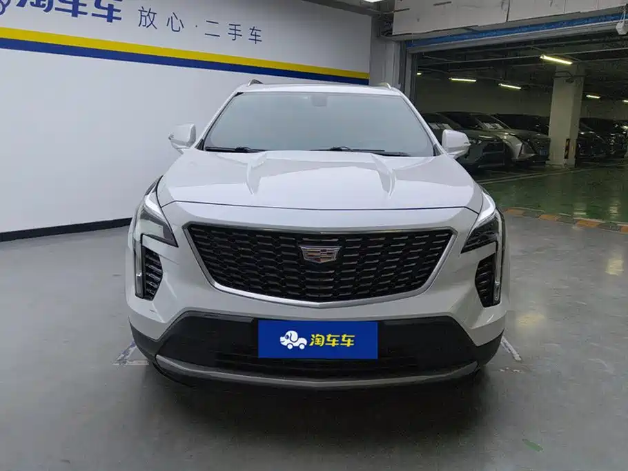 Cadillac XT4 2020 Facelift 28T 2WD Leading фото 2