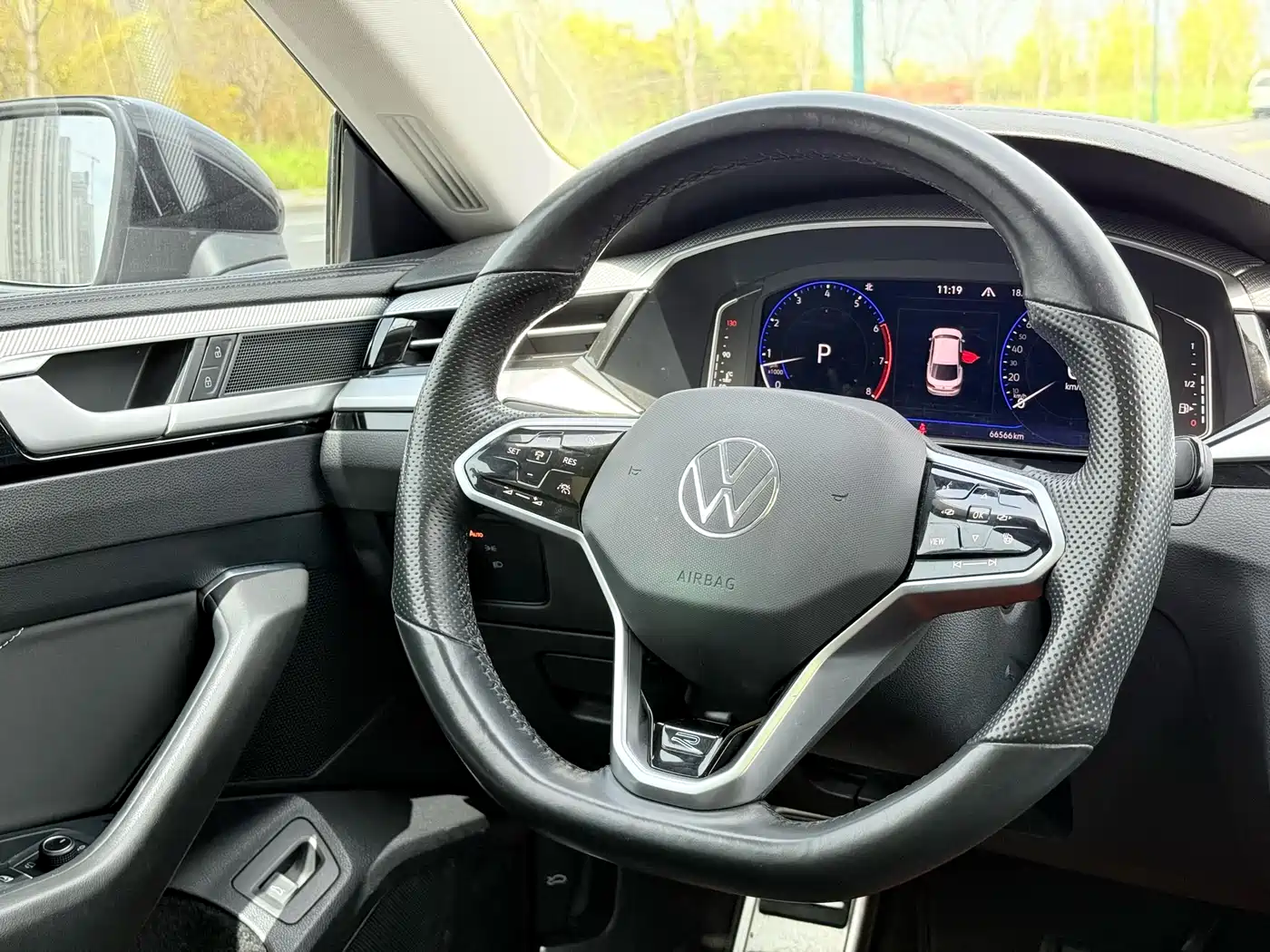 Volkswagen FAW-Volkswagen CC 2023 380TSI Eye-catching Edition фото 8
