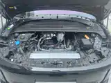 Фото 10 - Li Auto i6