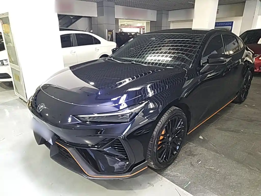 Changan UNI-V 2025 2.0T Sport Version