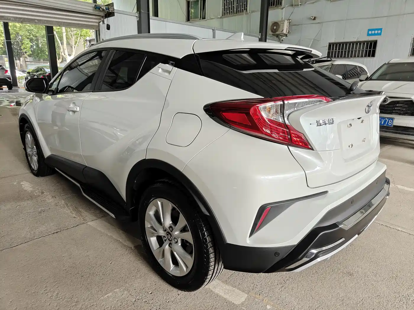 Toyota IZOA 2022 2.0L Yixiang CARE Edition фото 7