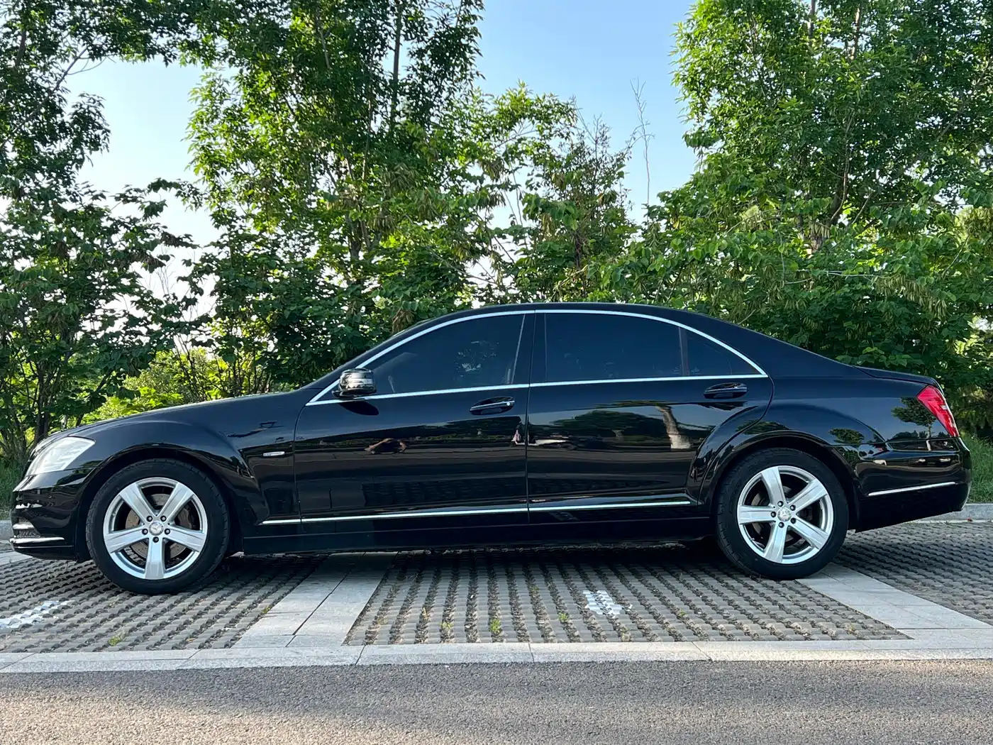 Mercedes-Benz S-Class 2012 S 400 L HYBRID Grand Edition фото 6
